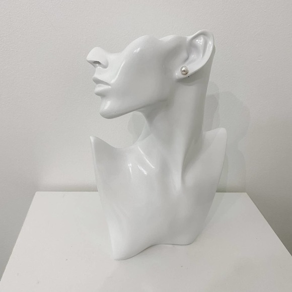 VTG Ivory Pearl Ball Gold Stud Earrings - Picture 6 of 9